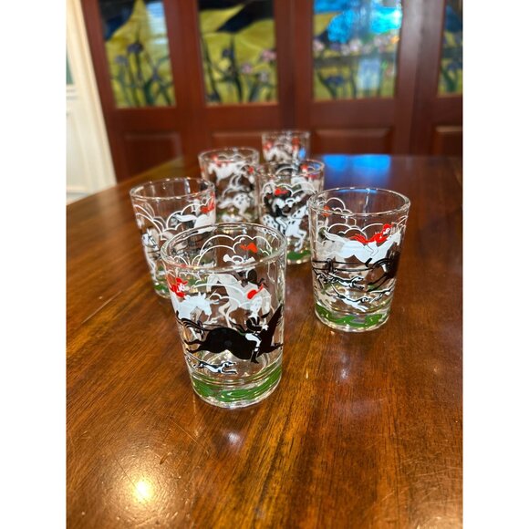 Hazel Atlas Fox Hunt Cocktail Shaker With Shot Glasses. - Picture 5 of 12